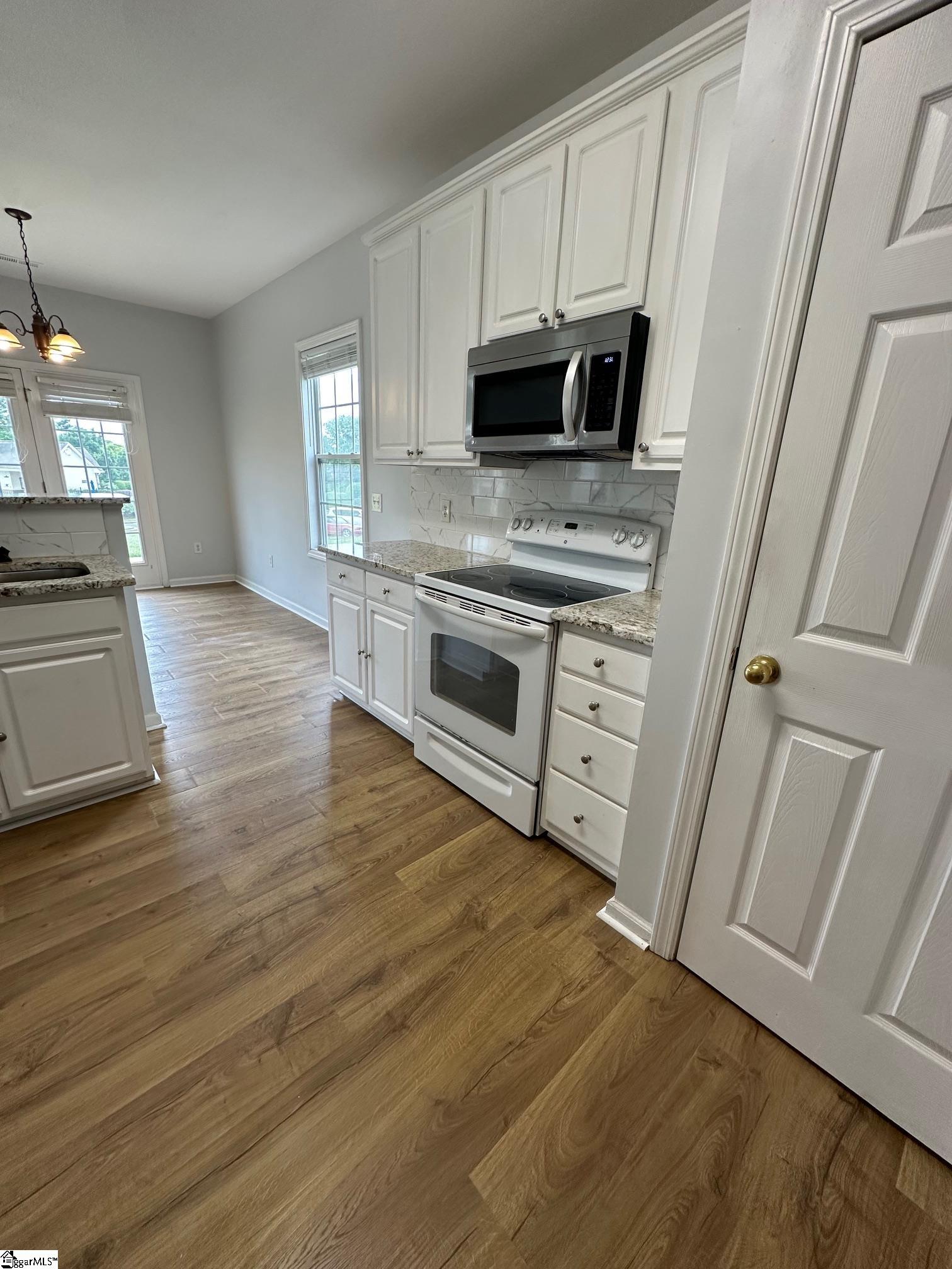 205 Catalan Street Greenville, SC 29607 - Photo 8 of 28