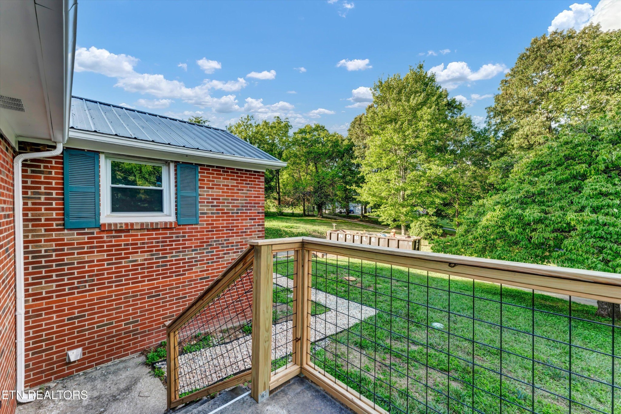 6221 Babelay Road Knoxville, TN 37924 - Photo 3 of 24 Gallery Image 3