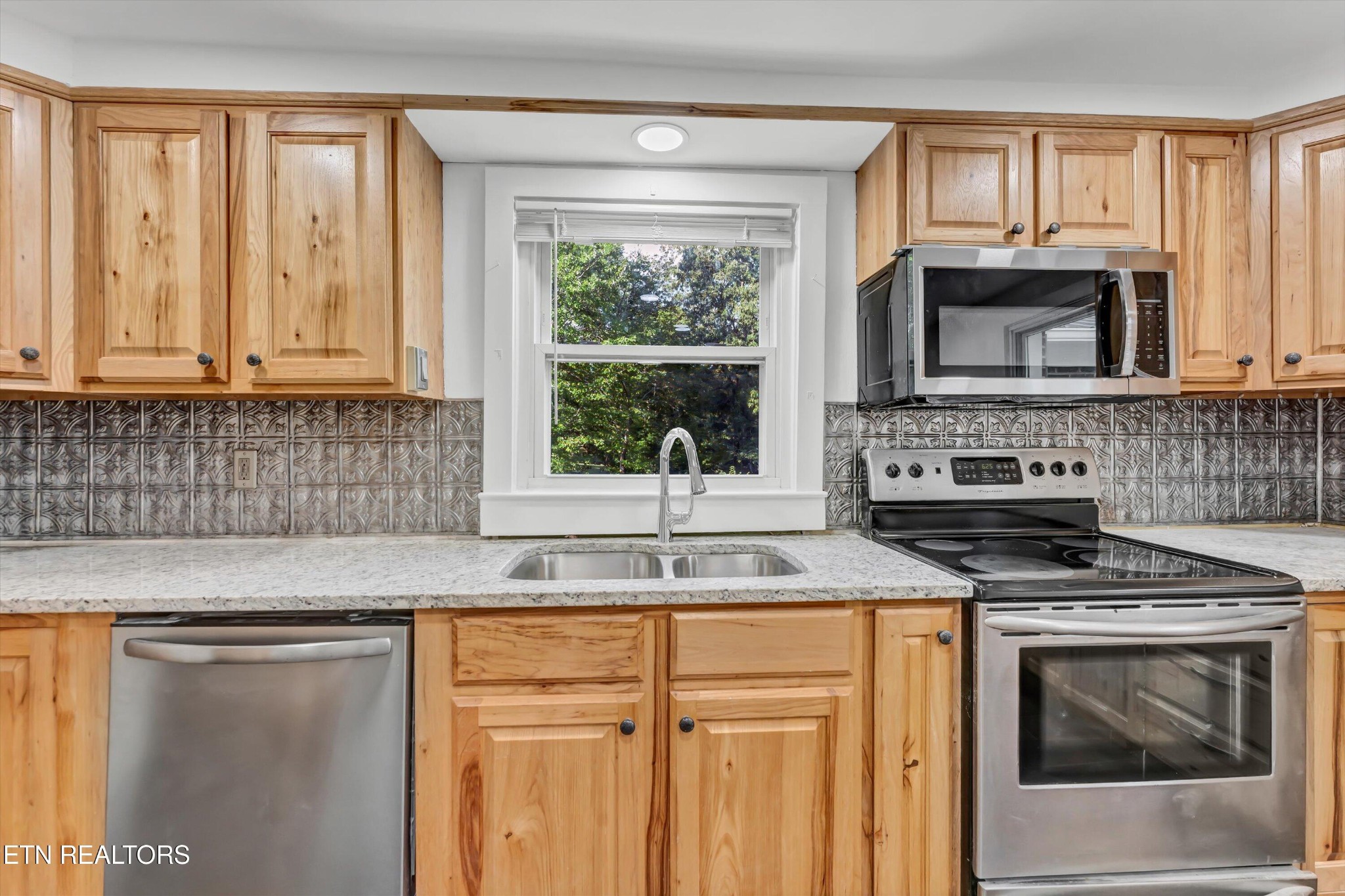 6221 Babelay Road Knoxville, TN 37924 - Photo 9 of 24 Gallery Image 9