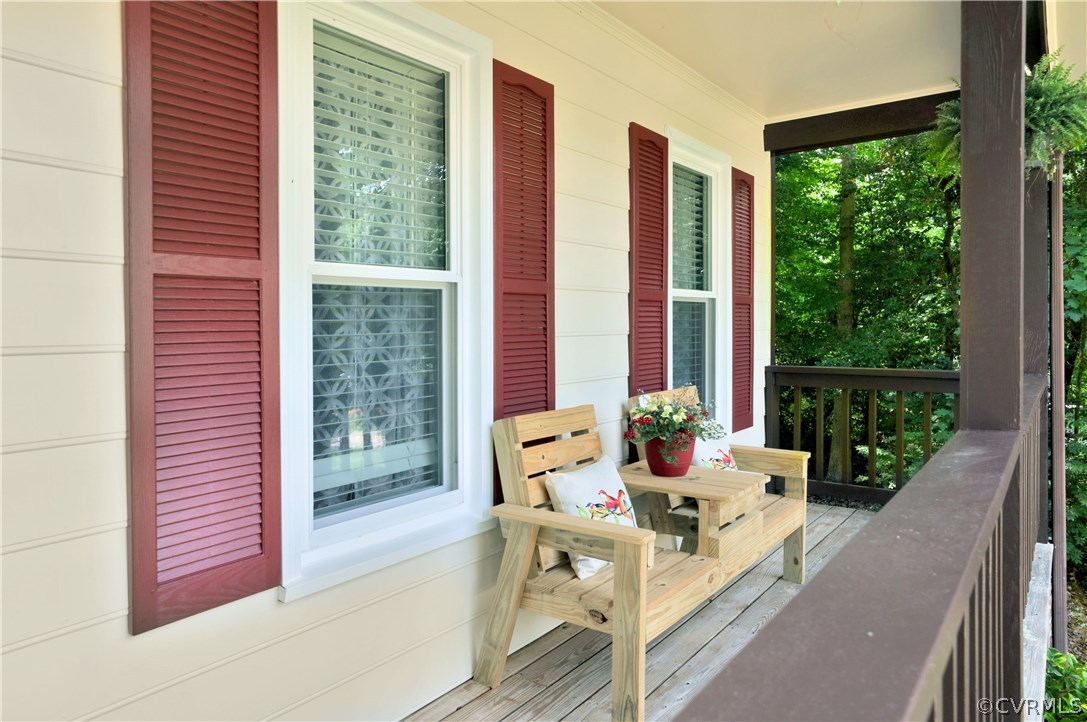 7118 Spring Trace Turn Midlothian, VA 23112 - Photo 3 of 34