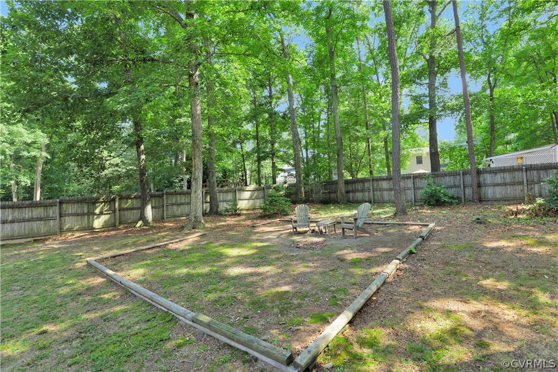7118 Spring Trace Turn Midlothian, VA 23112 - Photo 31 of 34 a view of a basketball court