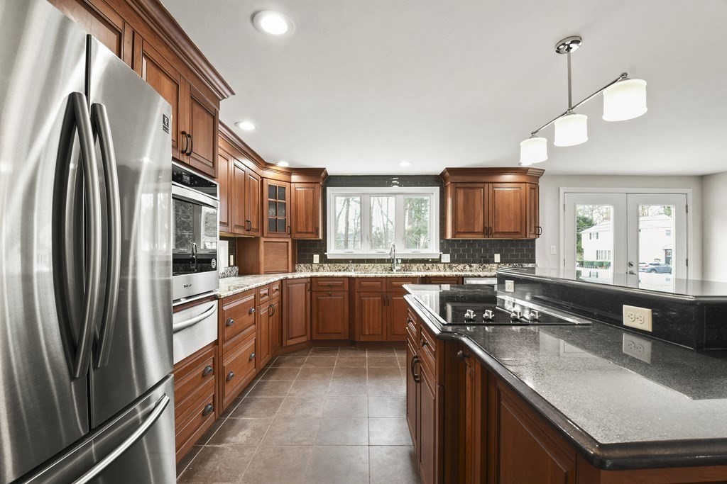 1 Marjorie Road Burlington, MA 01803 - Photo 8 of 33 Gallery Image 8