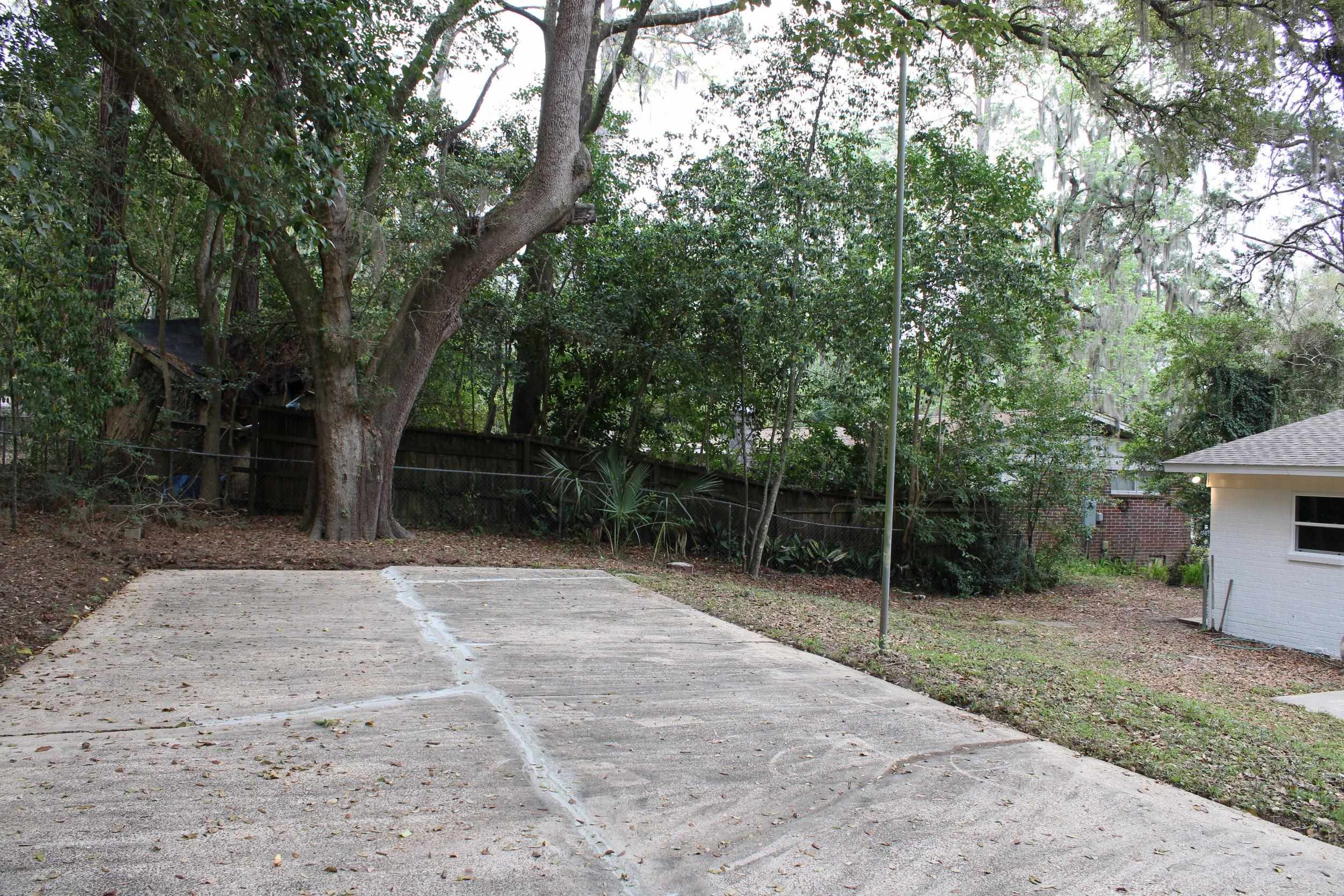 1722 Sharon Road Tallahassee, FL 32303 - Photo 3 of 36
