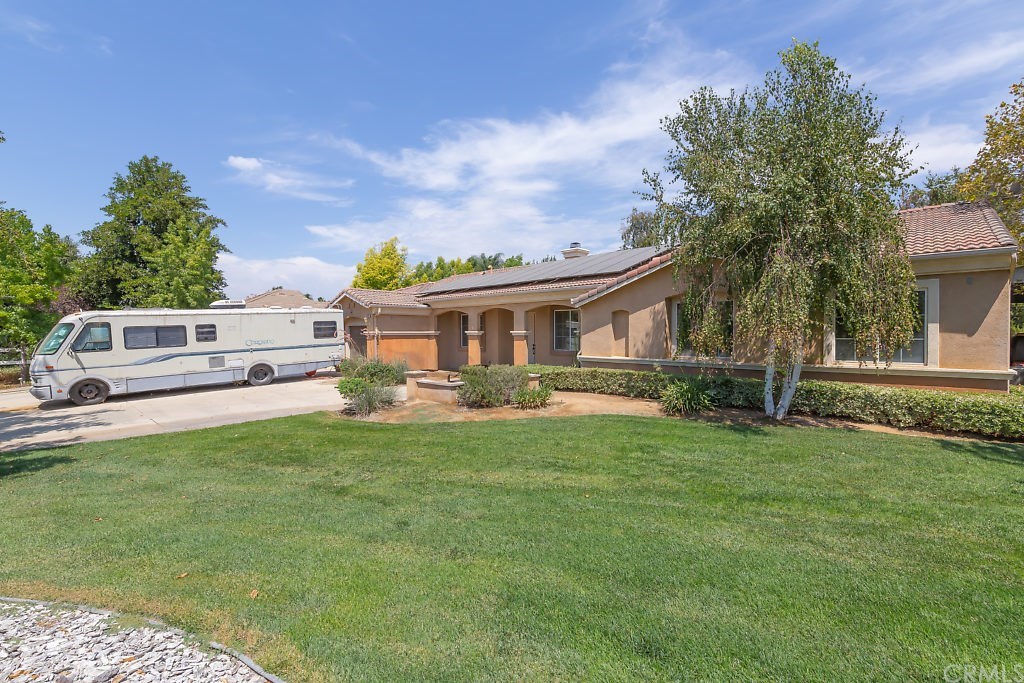 23716 Piedras Road Perris, CA 92570 - Photo 7 of 50