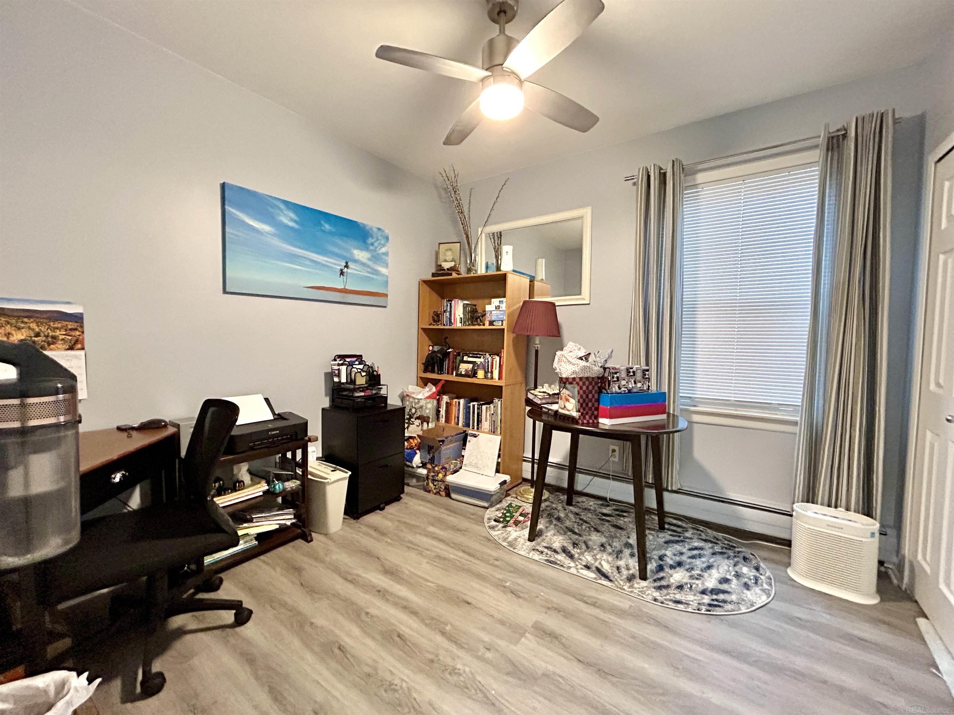 775 West Maple Road Clawson, MI 48017 - Photo 9 of 16 50163276-b560b09a-8724-4c8d-980e-5da778a459c6.JPG