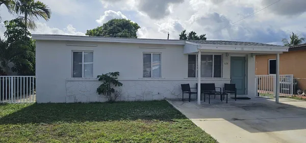 $3,000 | 634 West 35th Street, Hialeah, FL 33012