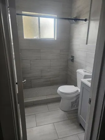 $3,000 | 634 West 35th Street, Hialeah, FL 33012