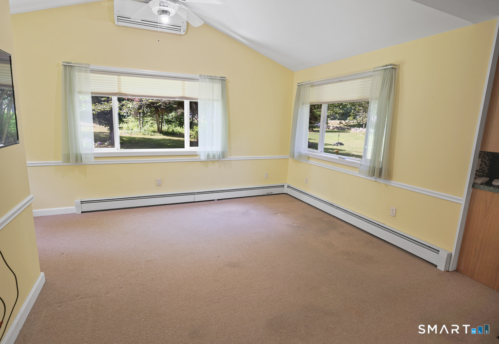 234 Airline Road Clinton, CT 06413 - Photo 7 of 39