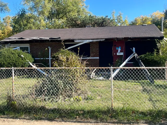 $45,000 | 16413 California Avenue, Markham, IL 60428