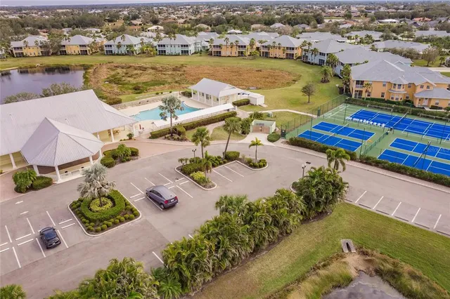 $3,000 | 25535 Heritage Lake Boulevard, Unit 20, Punta Gorda, FL 33983