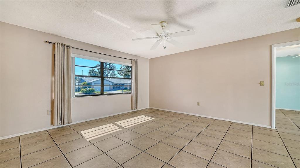6523 Jarvis Road Sarasota, FL 34241 - Photo 10 of 42 Gallery Image 10