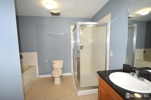 $598,000 | 24 Hawthorne Road, North Brunswick, NJ 08902