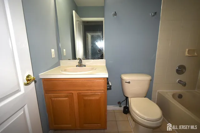 $598,000 | 24 Hawthorne Road, North Brunswick, NJ 08902