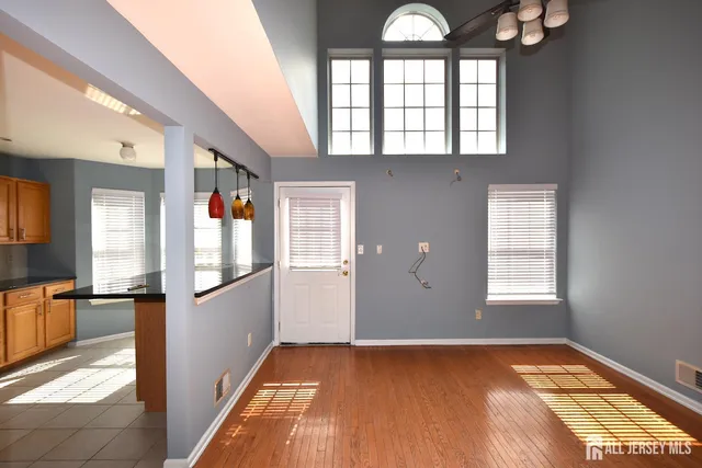 $599,000 | 24 Hawthorne Road, North Brunswick, NJ 08902