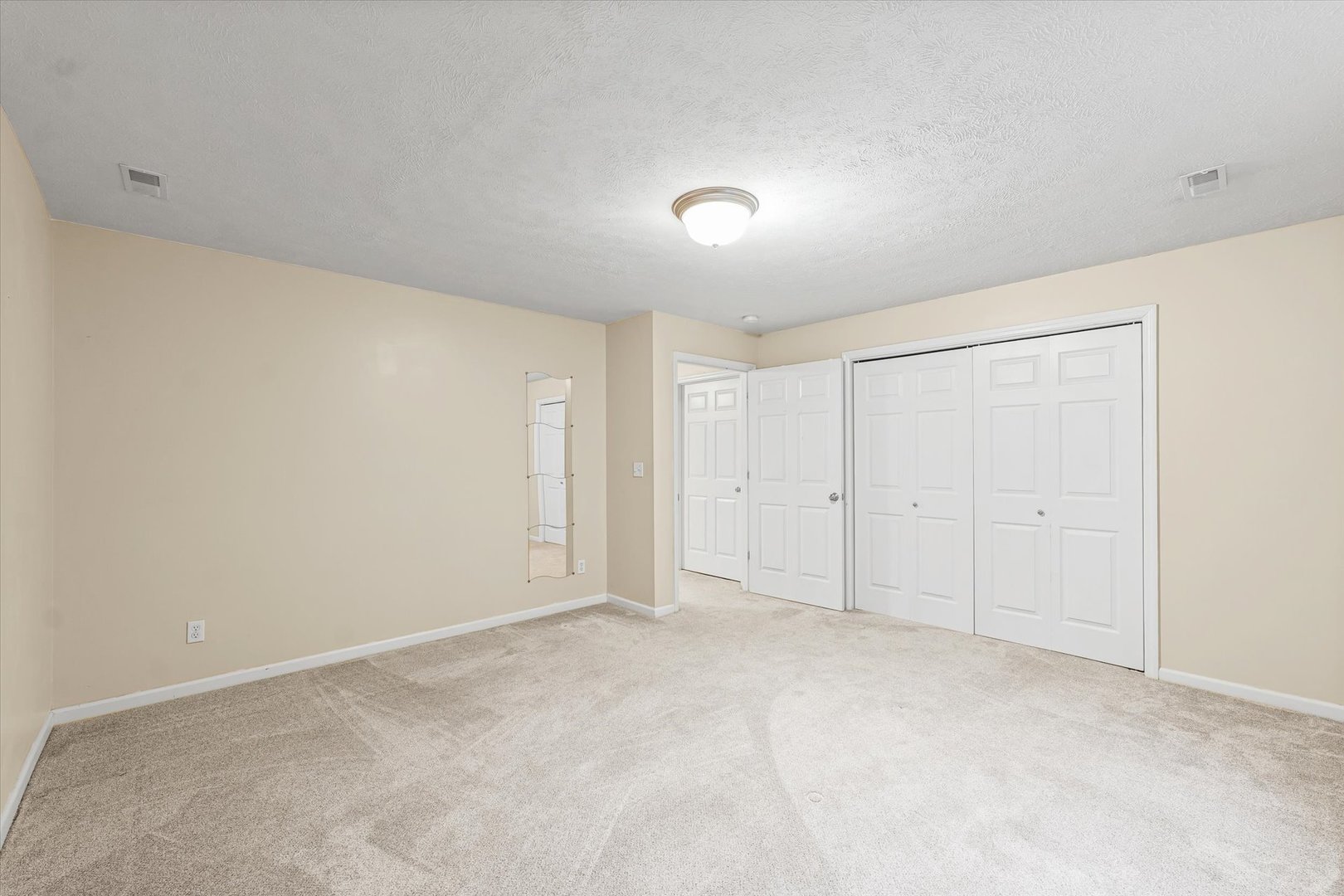 2414 Nugent Circle Urbana, IL 61802 - Photo 22 of 28 a view of an empty room