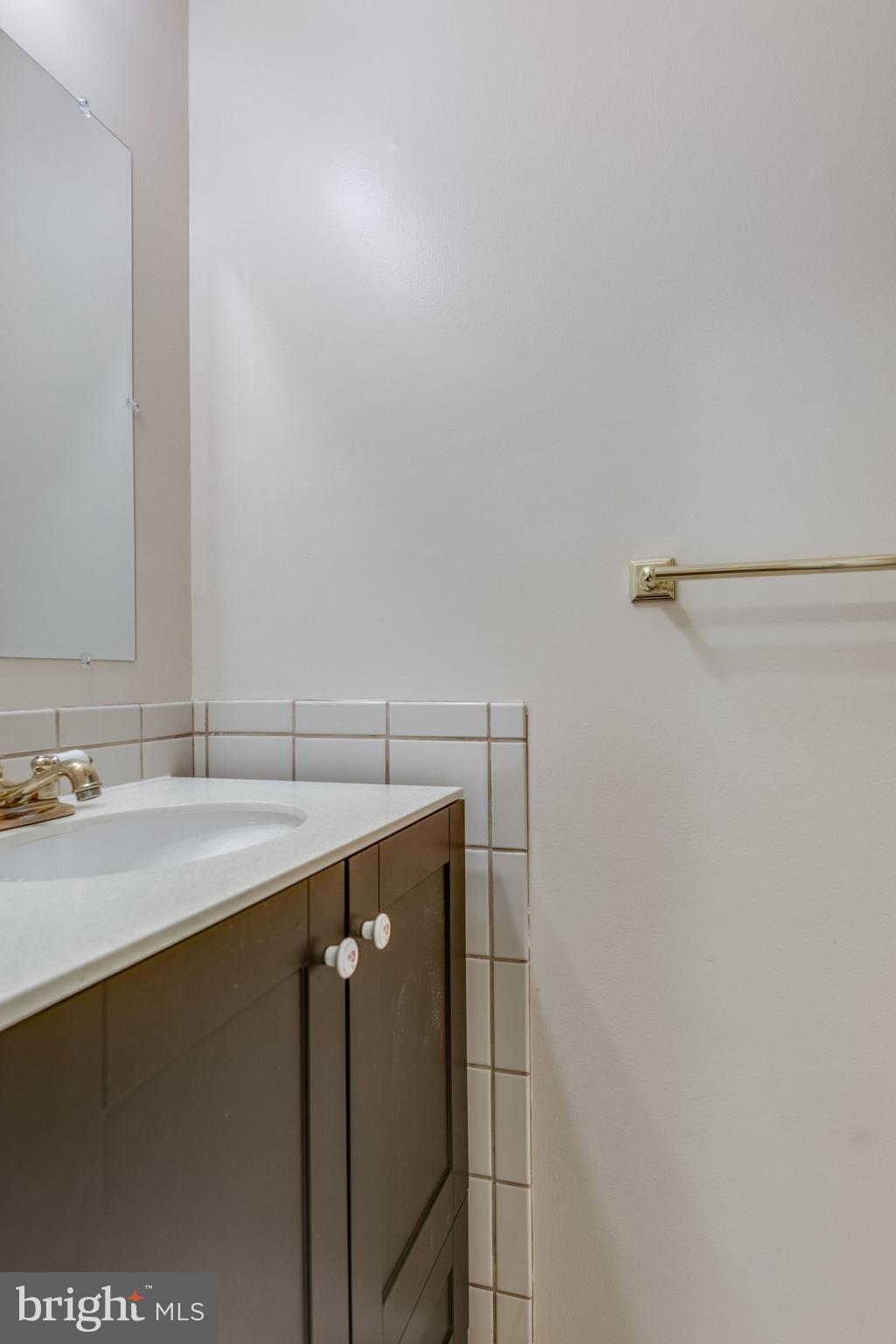 2244 Southgate Square Reston, VA 20191 - Photo 19 of 33 Downstairs half bath