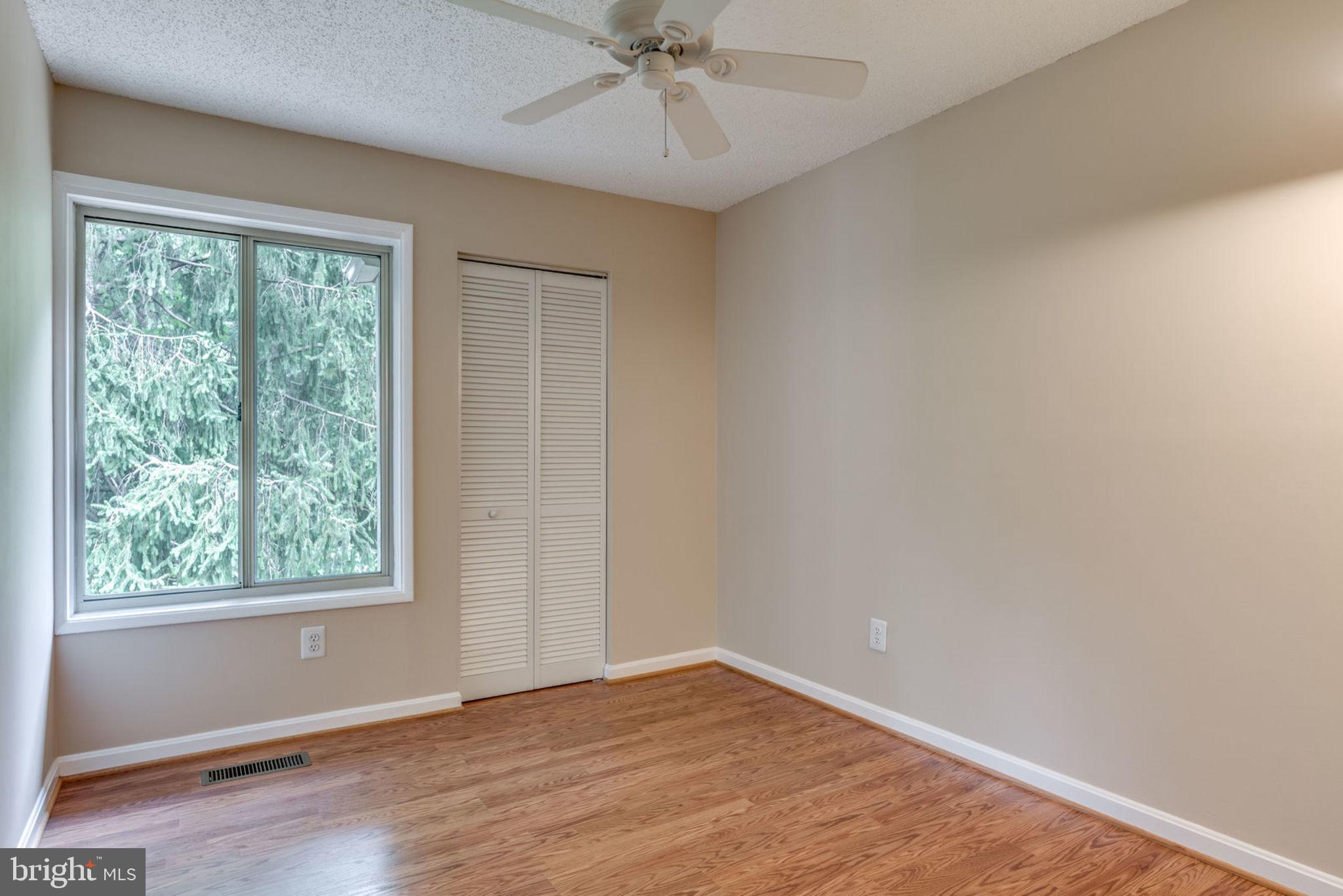 2244 Southgate Square Reston, VA 20191 - Photo 24 of 33 Bedroom 1