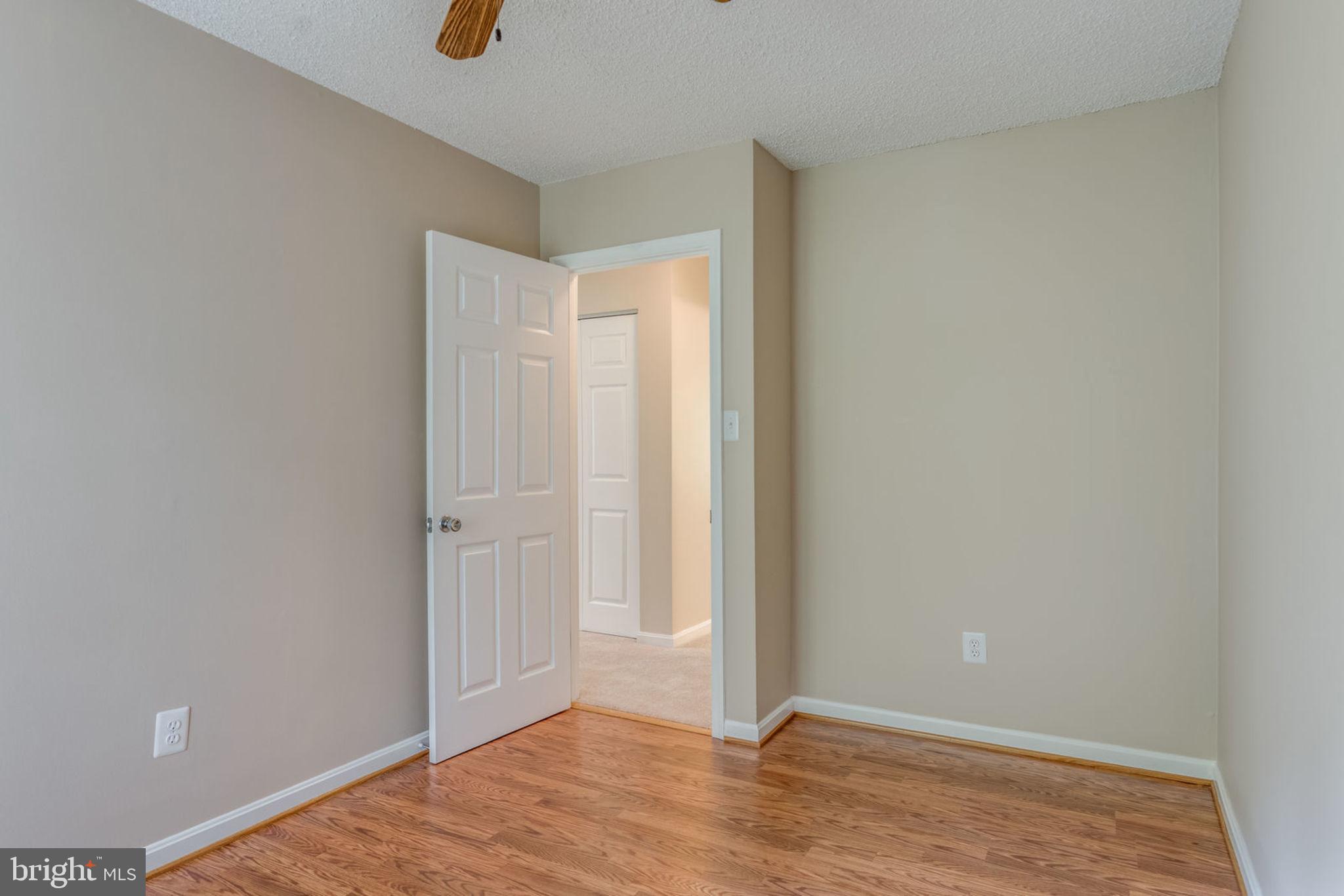 2244 Southgate Square Reston, VA 20191 - Photo 25 of 33 Bedroom 2