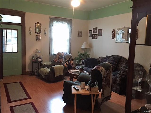 324 South Main Street Waterloo, IL 62298 - Photo 2 of 18 Gallery Image 2
