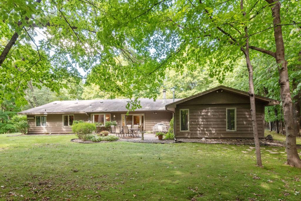 26075 Birch Bluff Road Shorewood, MN 55331 - Photo 19 of 23