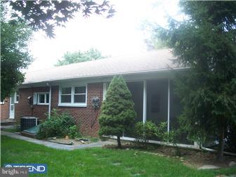 222 Madison Road Huntingdon Valley, PA 19006 - Photo 3 of 10