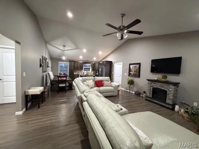 $249,900 | 210 MacIntosh Lane, Poplar Bluff, MO 63901