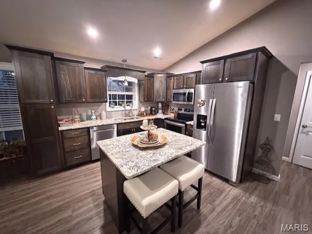 $249,900 | 210 MacIntosh Lane, Poplar Bluff, MO 63901