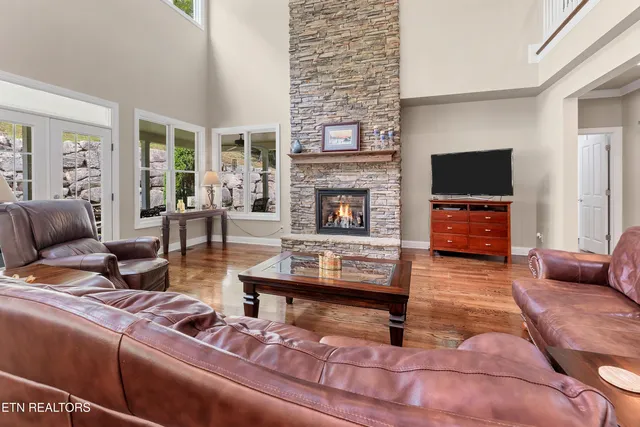 $1,750,000 | 731 Hunters Run Road, Townsend, TN 37882