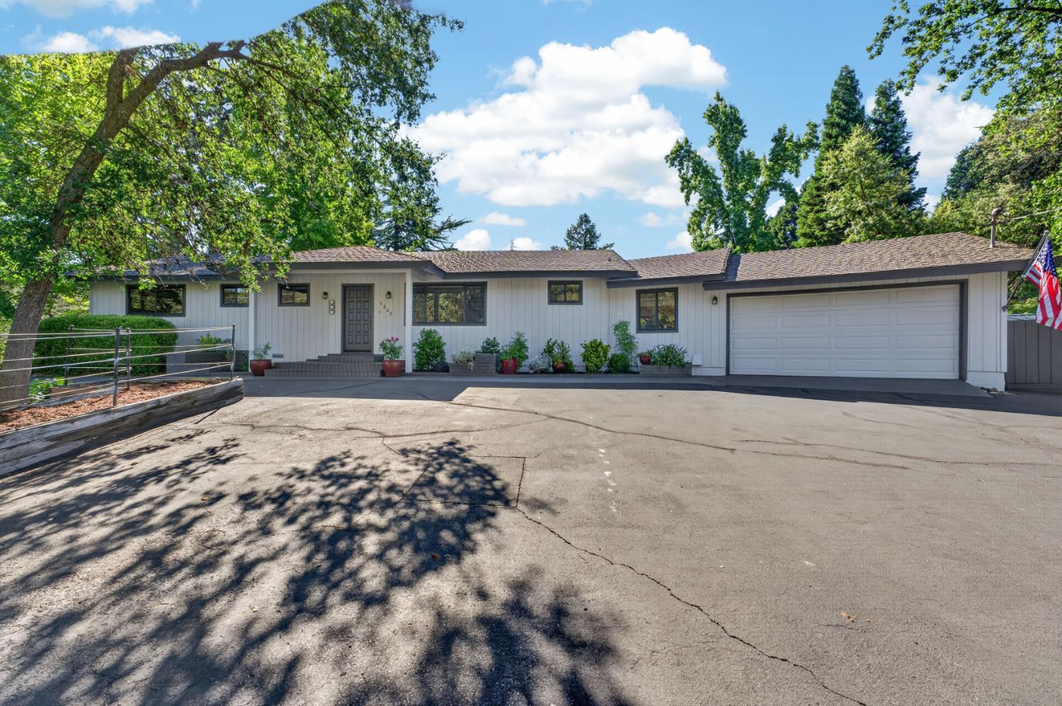 6845 Auburn Folsom Road Granite Bay, CA 95746 - Photo 1 of 40