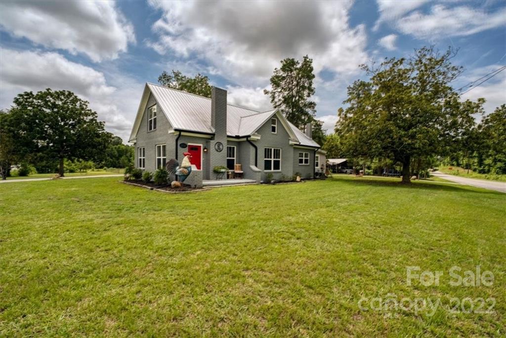 3332 North Rocky River Road Lancaster, SC 29720 - Photo 2 of 45 Gallery Image 2