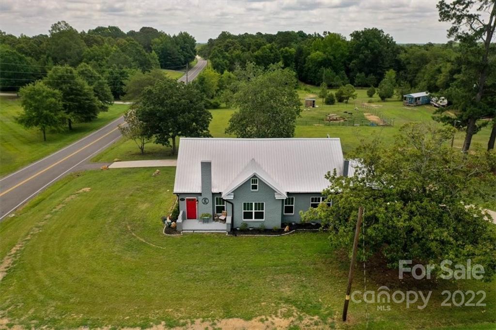 3332 North Rocky River Road Lancaster, SC 29720 - Photo 5 of 45 Gallery Image 5