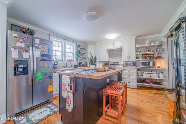 $280,000 | 104 South Church Avenue, Rockwood, TN 37854