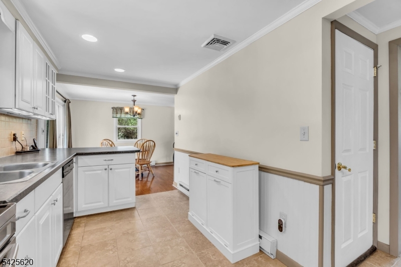 46 Van Horn Road Newton, NJ 07860 - Photo 14 of 37