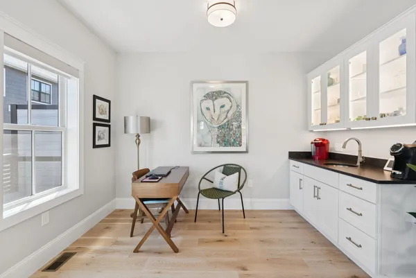 $1,270,000 | 50 Cate Street, Unit 4, Portsmouth, NH 03801