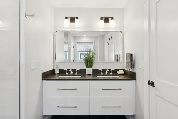 $1,270,000 | 50 Cate Street, Unit 4, Portsmouth, NH 03801