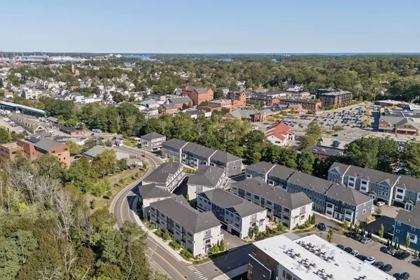 $1,270,000 | 50 Cate Street, Unit 4, Portsmouth, NH 03801