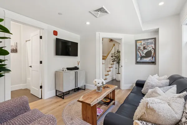 $1,270,000 | 50 Cate Street, Unit 4, Portsmouth, NH 03801