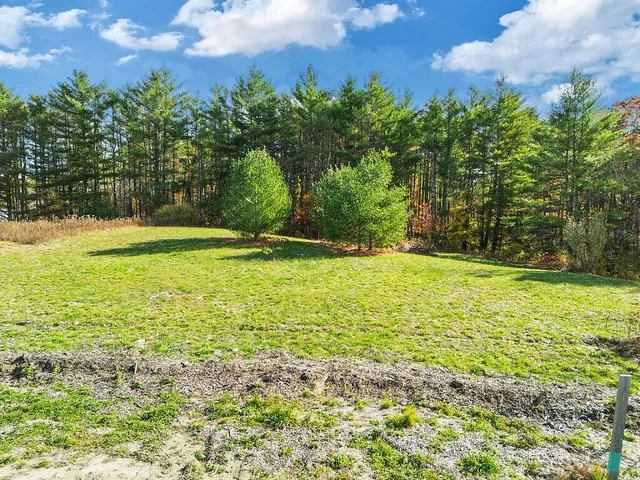 $75,000 | 112 Fieldstone Drive, Augusta, ME 04330