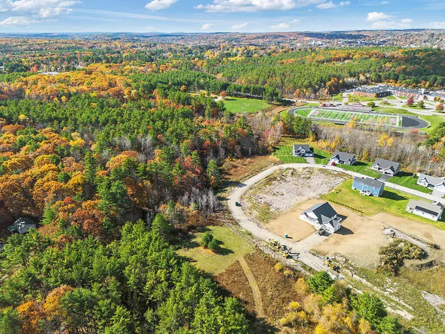 $75,000 | 112 Fieldstone Drive, Augusta, ME 04330