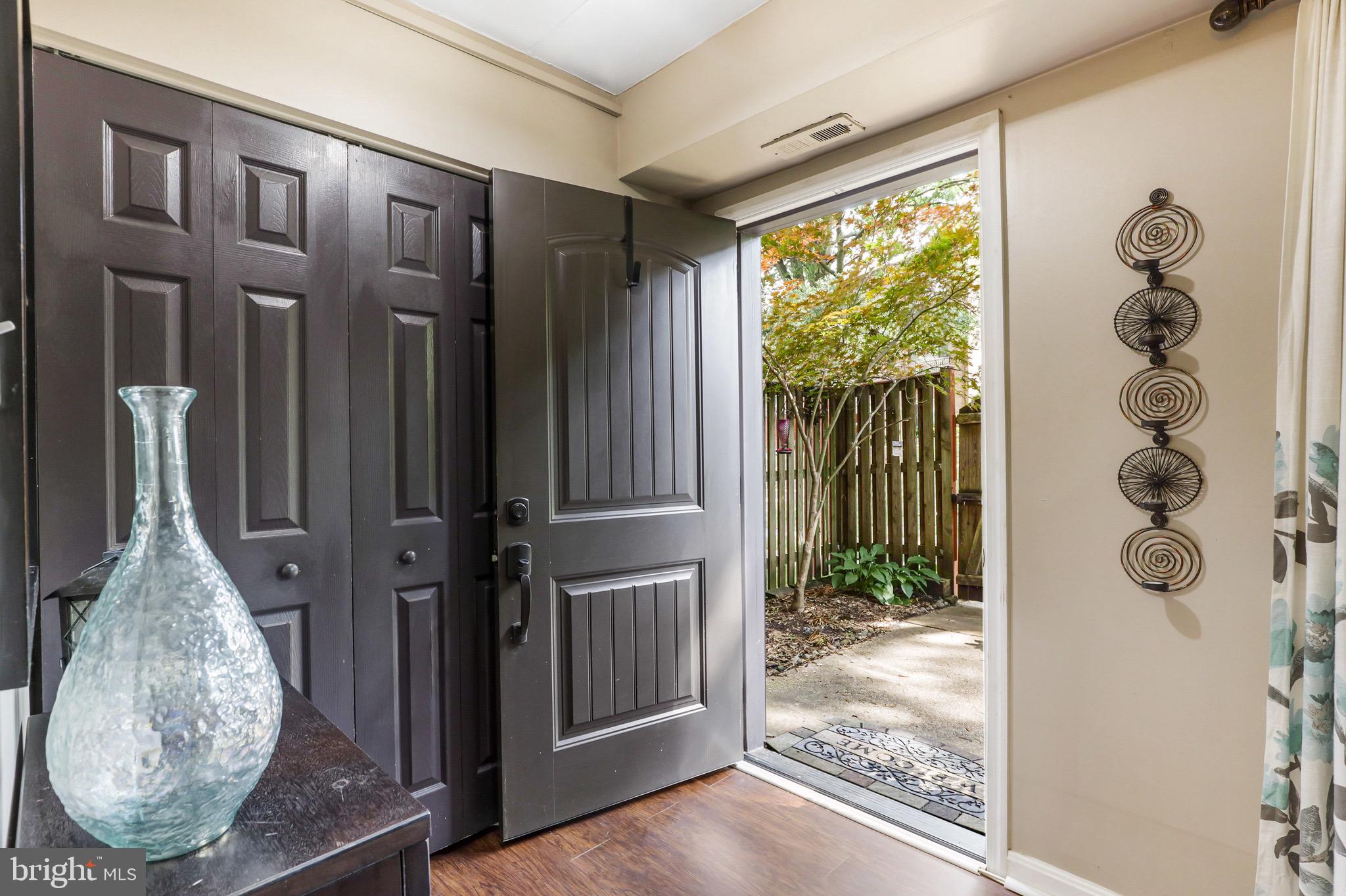 10524 Faulkner Ridge Circle, Unit 101 Columbia, MD 21044 - Photo 4 of 23 Gallery Image 4