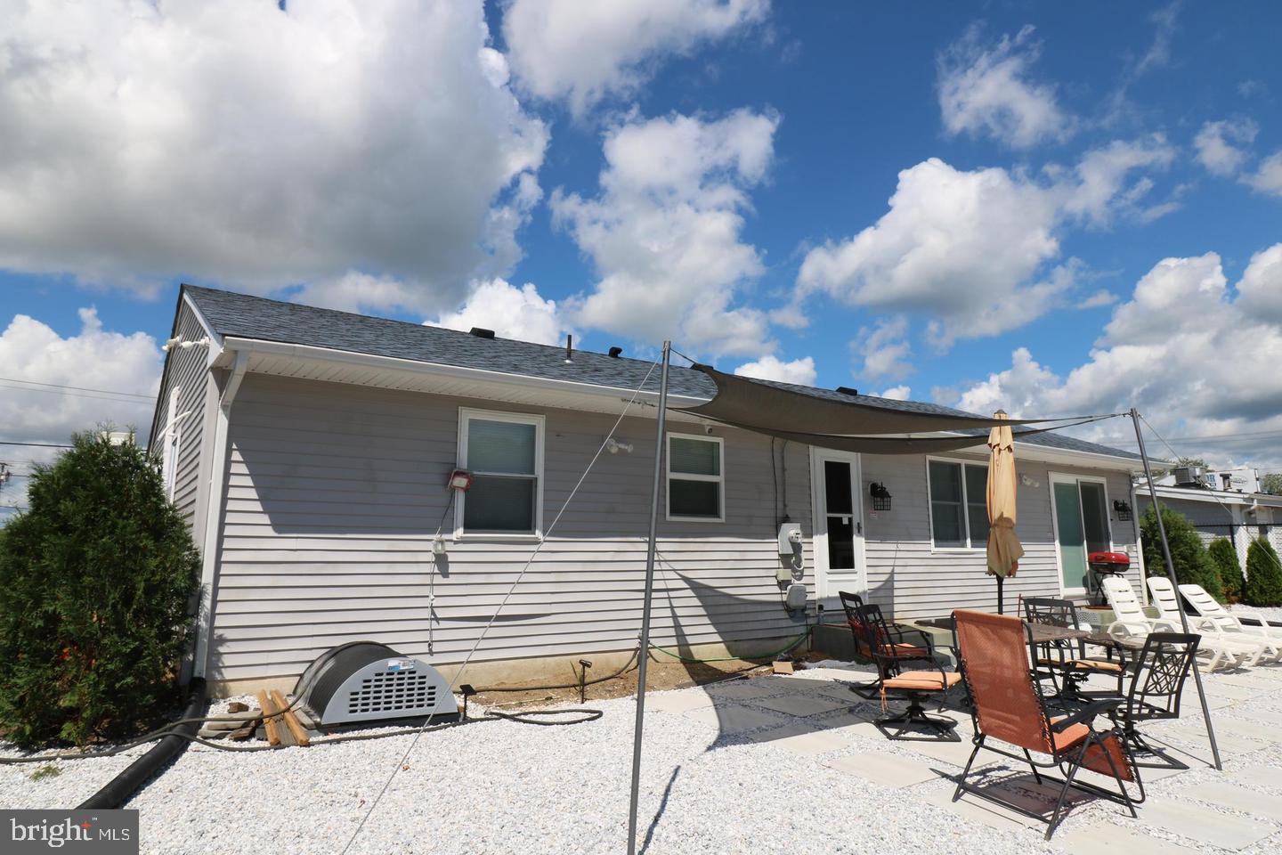 919 Radio Road Tuckerton, NJ 08087 - Photo 6 of 27