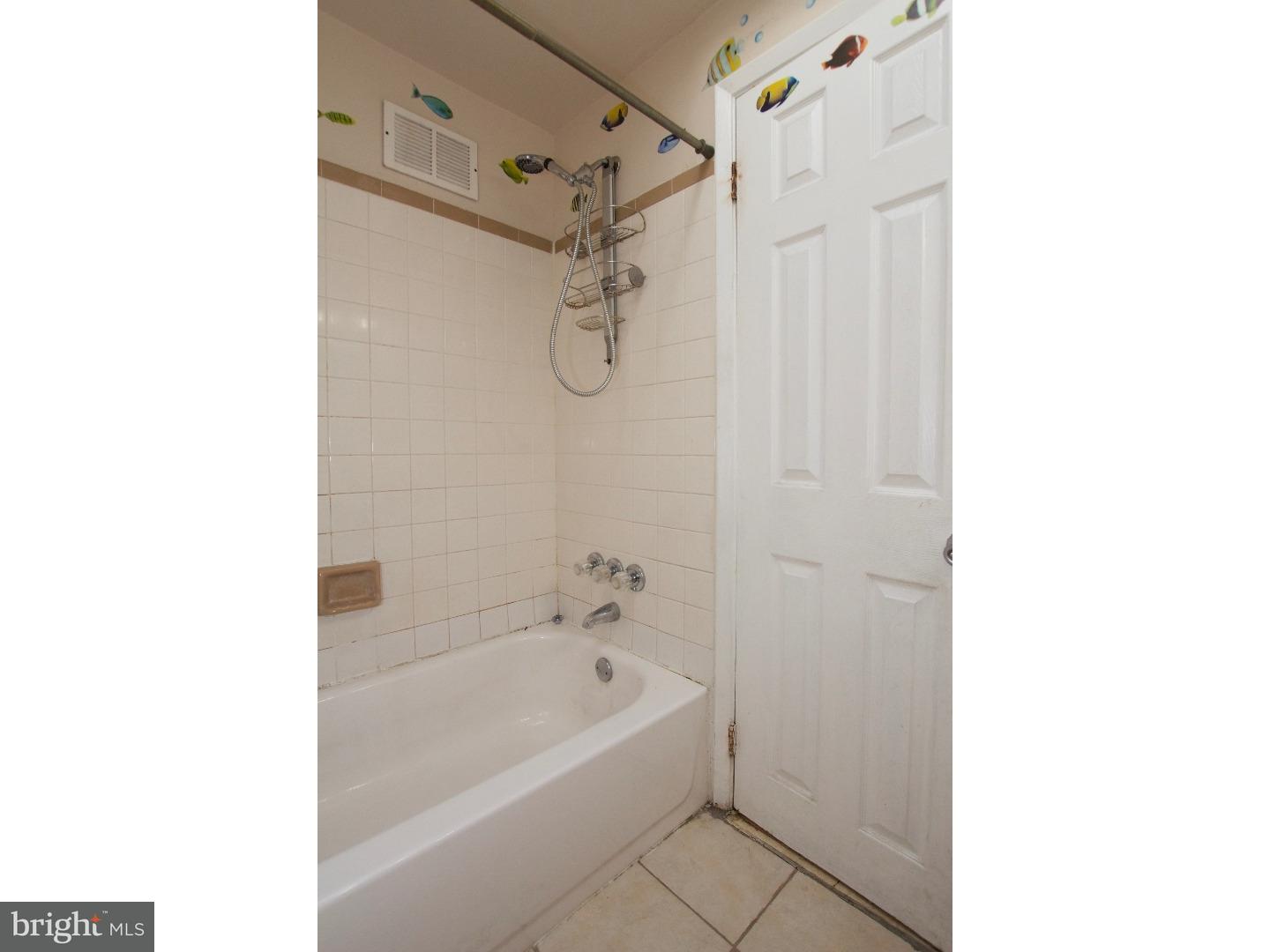 12535 Fedor Road Philadelphia, PA 19154 - Photo 14 of 25