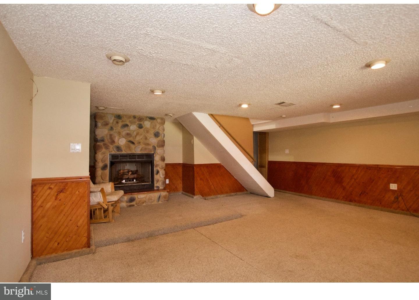 12535 Fedor Road Philadelphia, PA 19154 - Photo 20 of 25