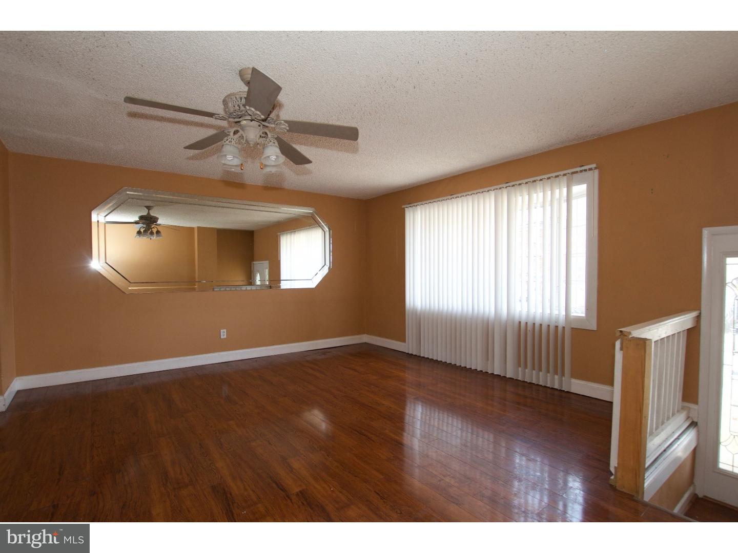 12535 Fedor Road Philadelphia, PA 19154 - Photo 3 of 25