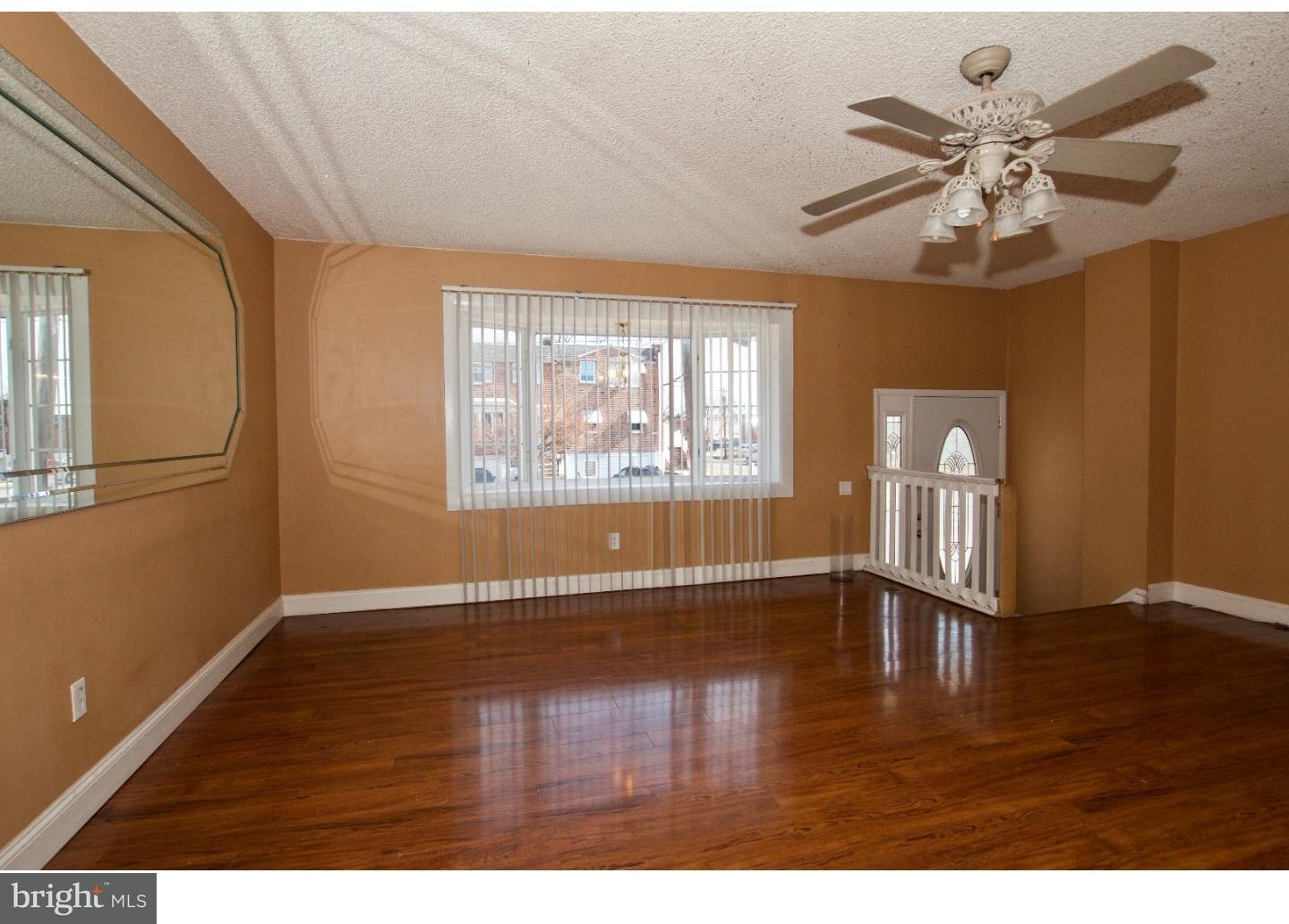 12535 Fedor Road Philadelphia, PA 19154 - Photo 4 of 25