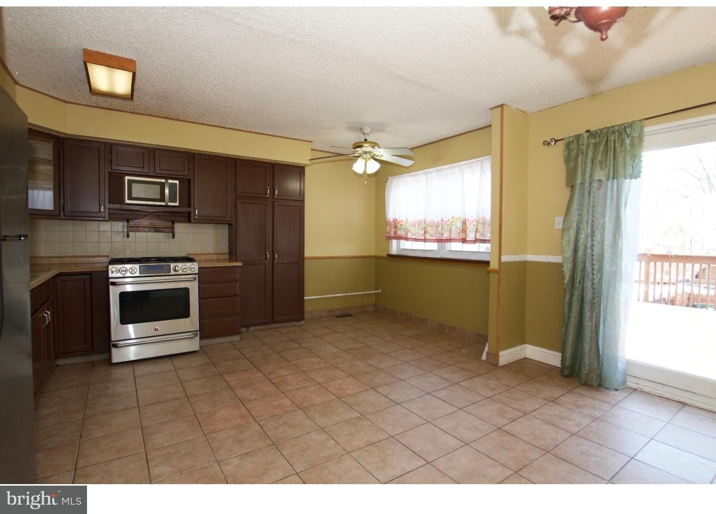 12535 Fedor Road Philadelphia, PA 19154 - Photo 7 of 25