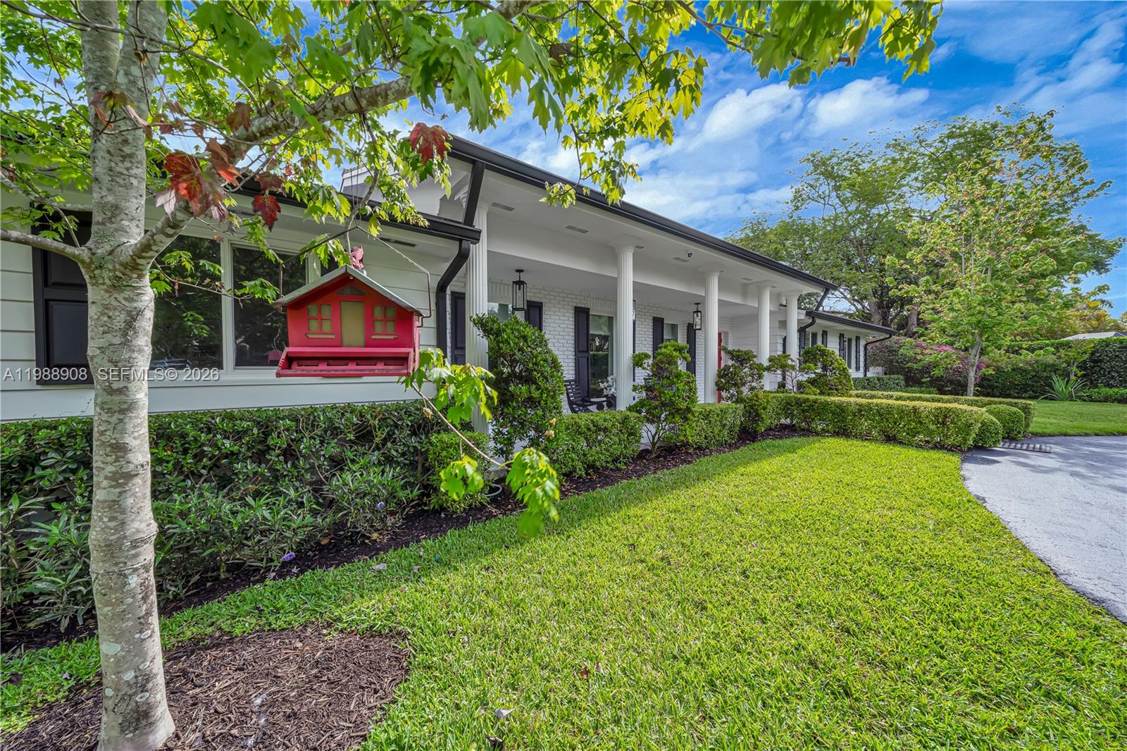 10705 Southwest 128th Terrace Miami, FL 33176 - Photo 5 of 57