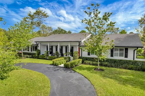 $1,975,000 | 10705 Southwest 128th Terrace, Miami, FL 33176