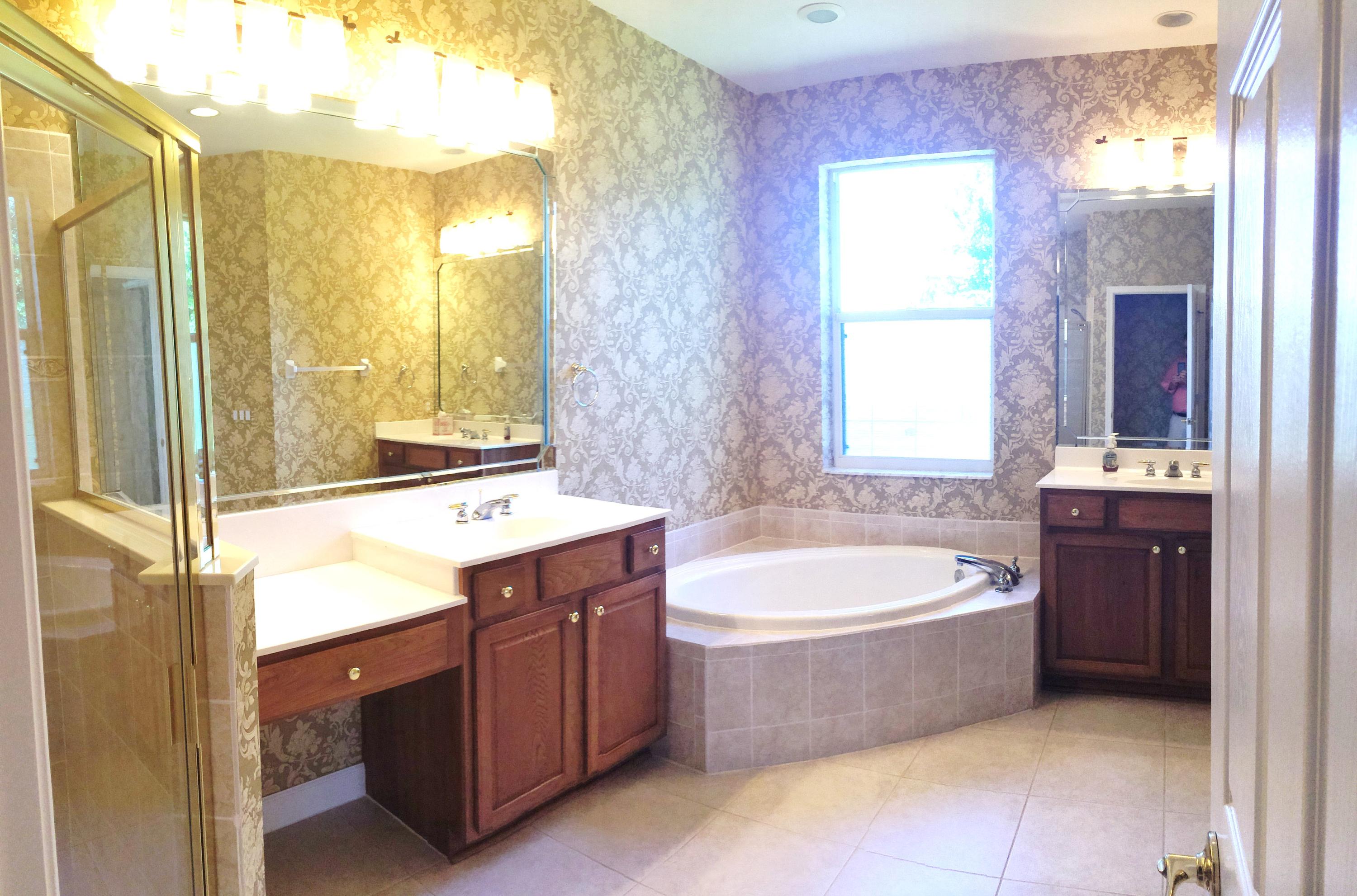 8250 Riviera Way Port St. Lucie, FL 34986 - Photo 15 of 26 Master Bath
