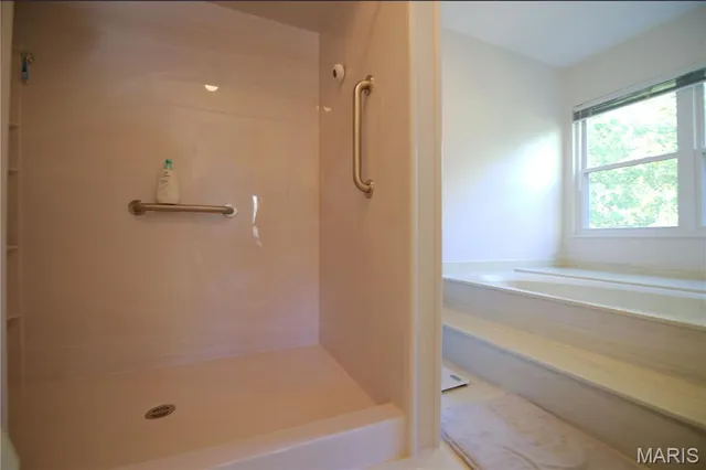 $200,000 | 1033 Wilton Royal Drive, Unit 210, St. Louis, MO 63146